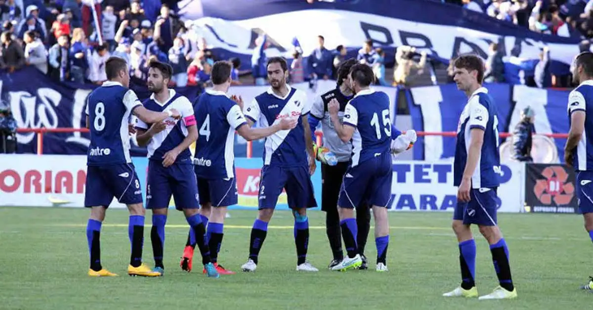 Alvarado quiere dar vuelta la historia para seguir en la Copa Argentina