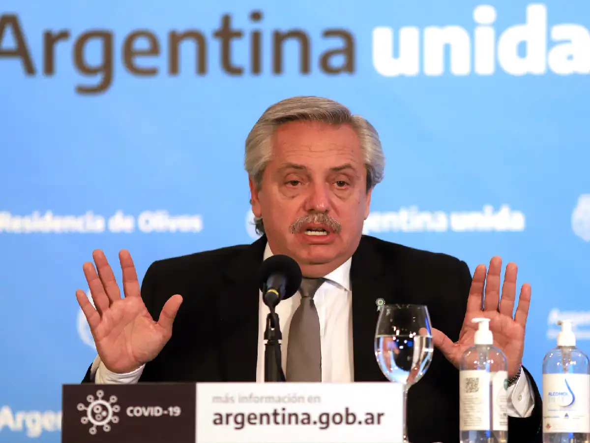 "La cuarentena va a durar lo que tenga que durar", advirtió Fernández