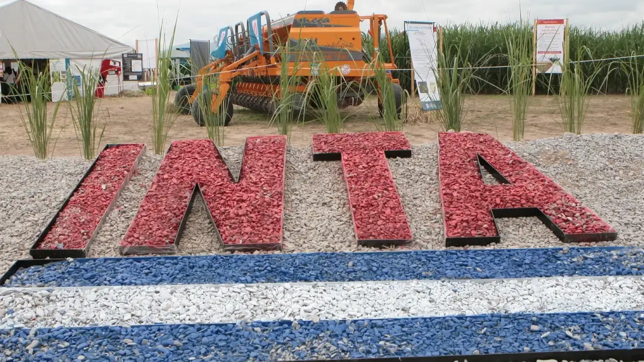 El Ejecutivo oficializó nuevas autoridades en el INTA.
