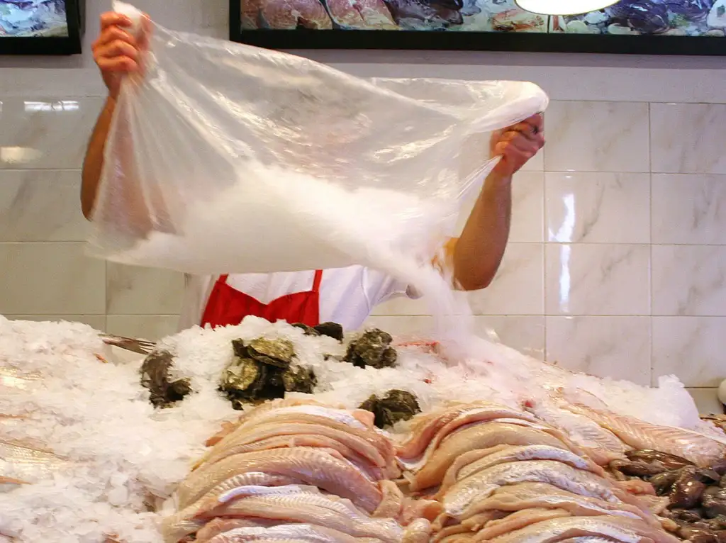 El pescado, la harina, carnes y lácteos, los alimentos que más aumentaron en abril