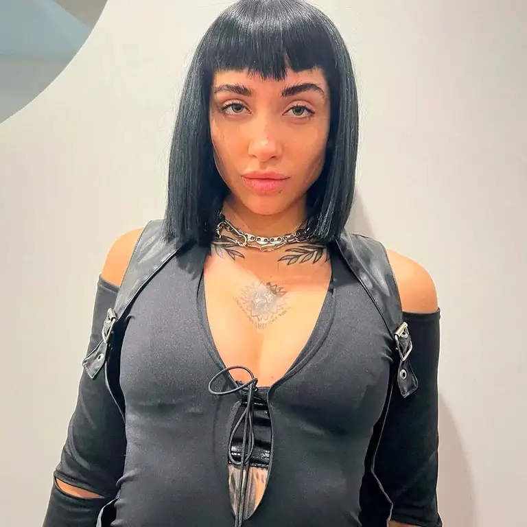 María Becerra mostró el tatuaje que se hizo por Rusherking