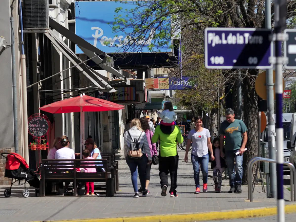 Comerciantes ratificaron su "rotundo  rechazo" al paro de la CGT  mañana lunes  