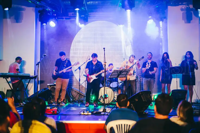 El ilusionismo y la música se presentan en Espacio Clarín