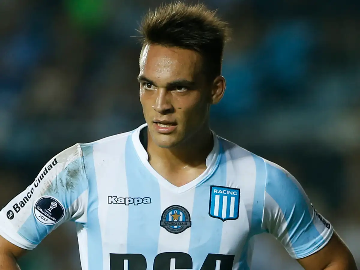 Racing hace su debut en la Copa Libertadores