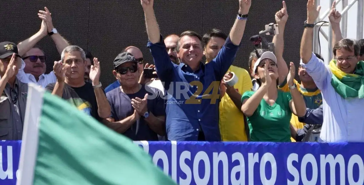 Crece la sombra de un golpe en Brasil tras las amenazas de Jair Bolsonaro