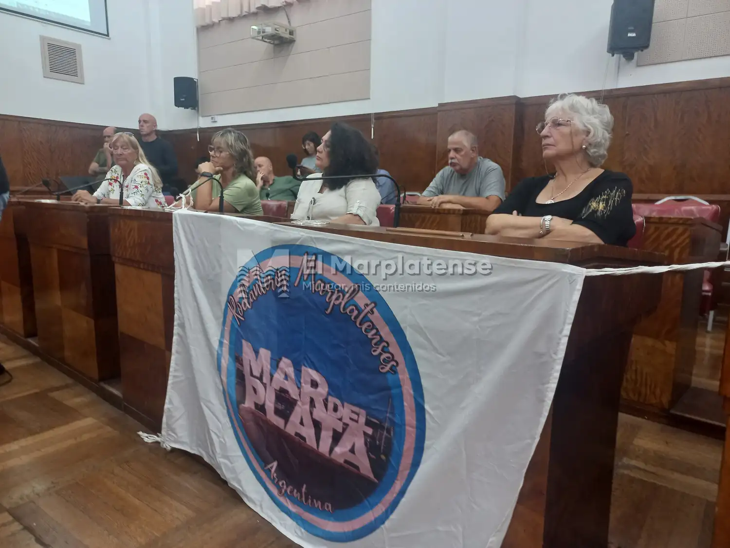 "Esta idea destacaría el potencial turístico de la ciudad", indicaron.