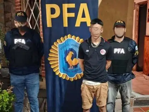 El hombre fue trasladado sede policial y puesto a disposición de la justicia.