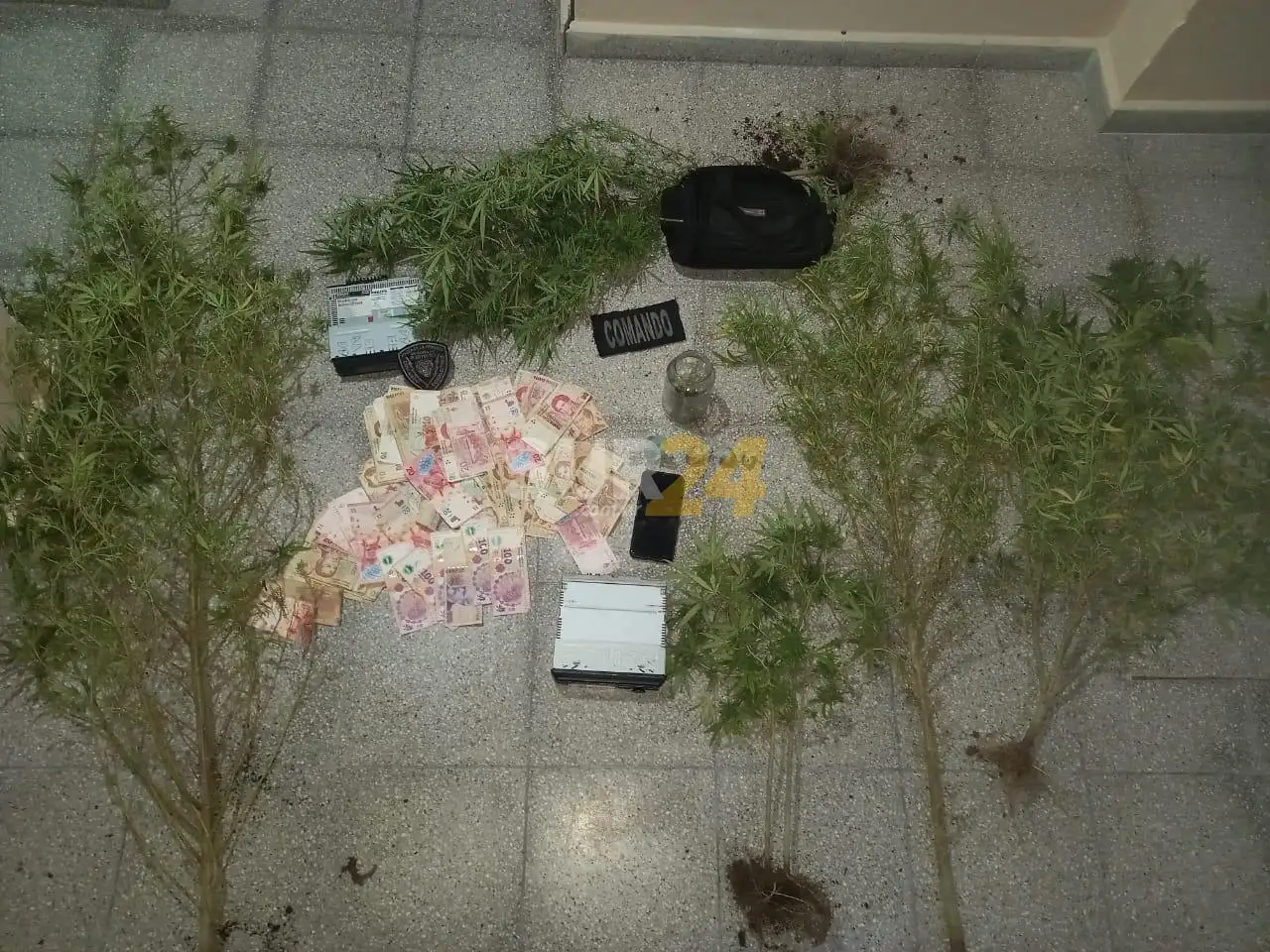 Detuvieron motociclistas y secuestraron material estupefaciente