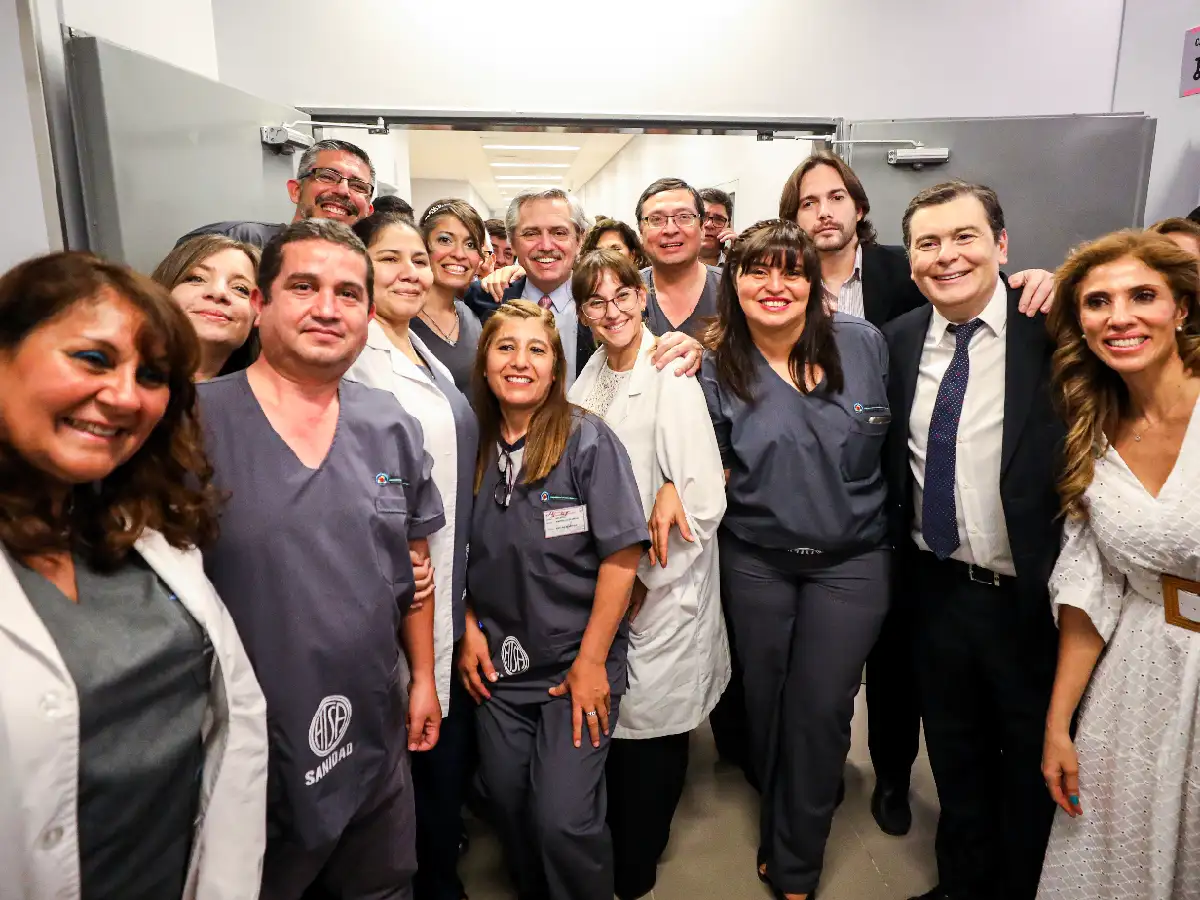 Fernández participó de la inauguración de un centro de salud en Las Termas