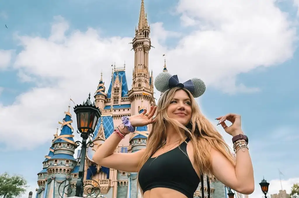 Stephanie Demner en el ojo de la tormenta