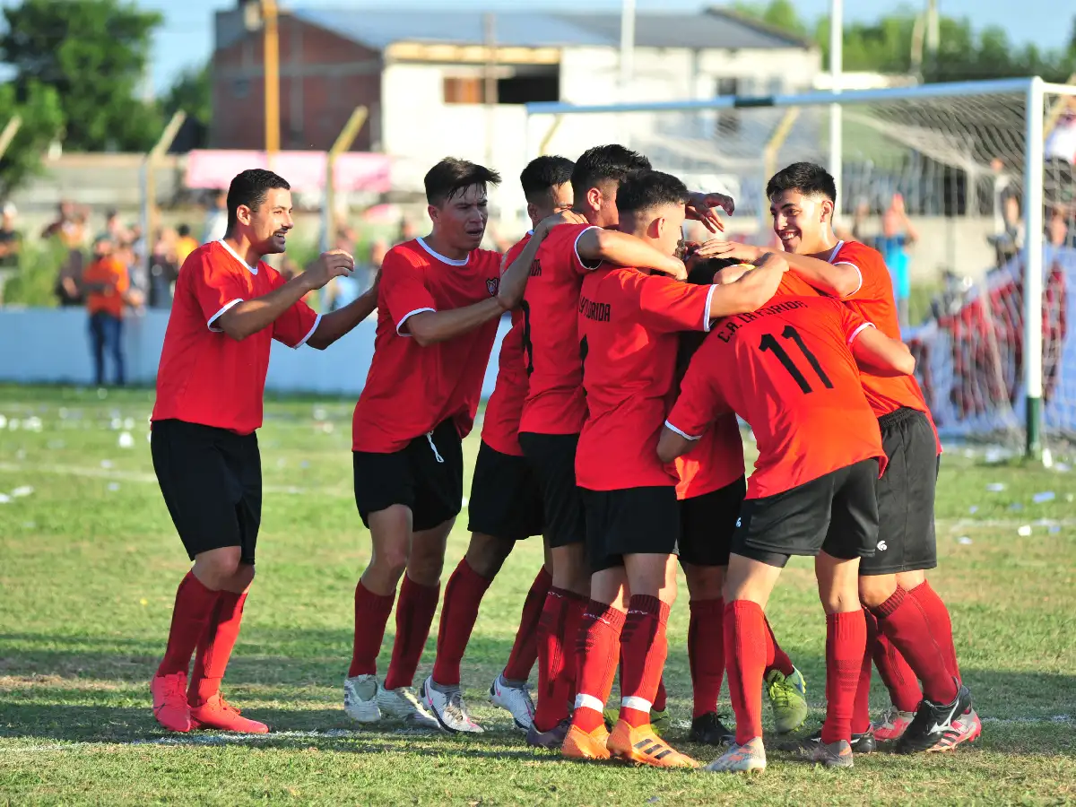Liga Amateur: Se viene un gran clásico en semis