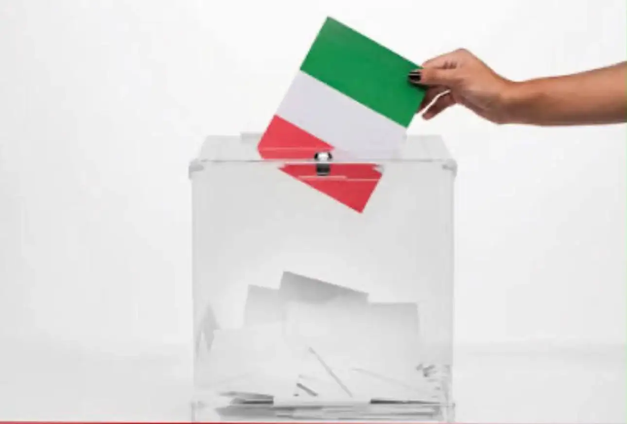 Para solicitar el material electoral, deberán completar el formulario de inscripción al padrón y presentarlo ante el consulado correspondiente.