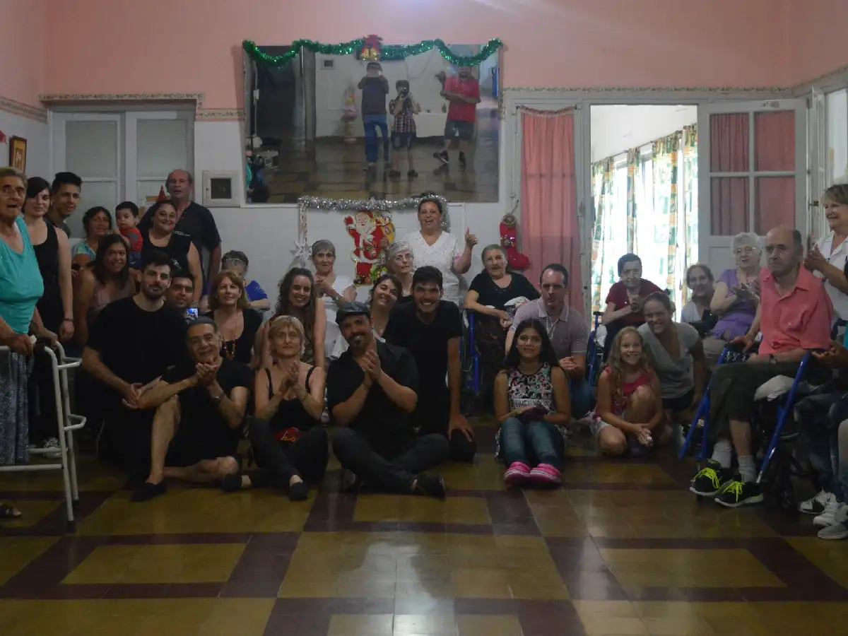 Navidad solidaria en el Hospital y en el Hogar de Ancianos