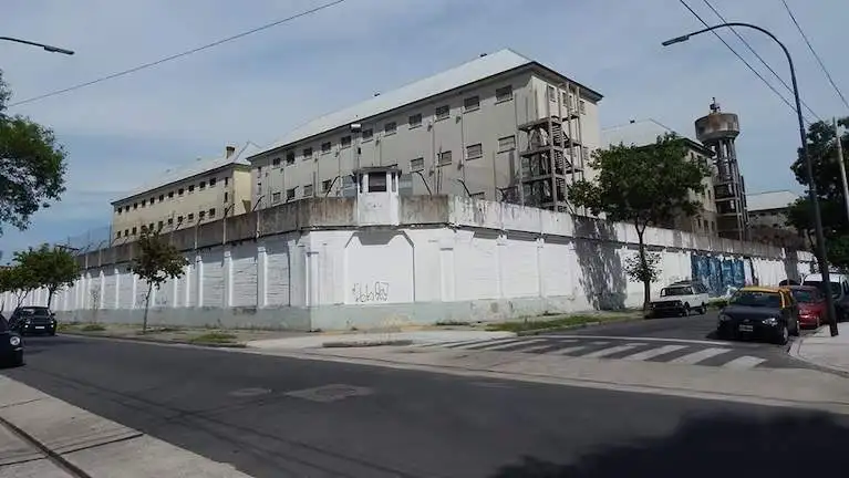 Avanza el traslado de presos de Devoto a Marcos Paz: ya reubicaron a 326 internos y quedan unos 1.200