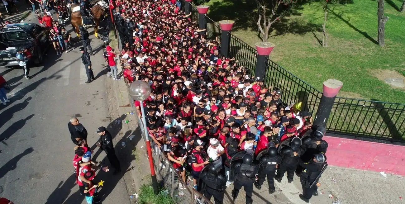 Las puertas del estadio se abrirán tres horas antes del inicio del partido.