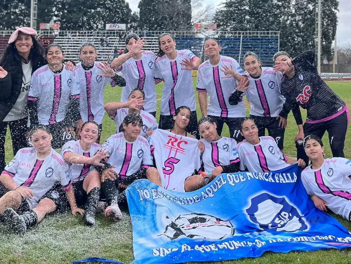 Las Pulgosas sumaron un nuevo título en la categoría. Fue la cuarta final consecutiva ante las "Tricolores" con 3 campeonatos.