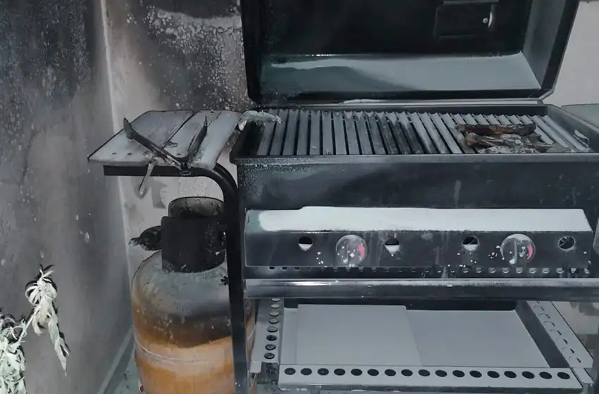 Explotó una garrafa en una casa: trasladan a dos hombres con quemaduras varias
