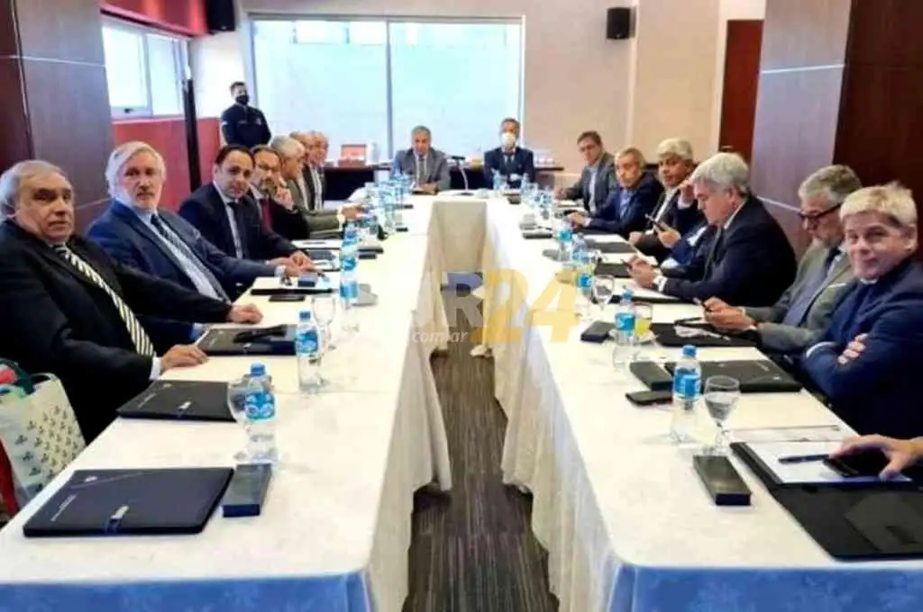 Alertan por condicionamientos políticos sobre las investigaciones de los fiscales