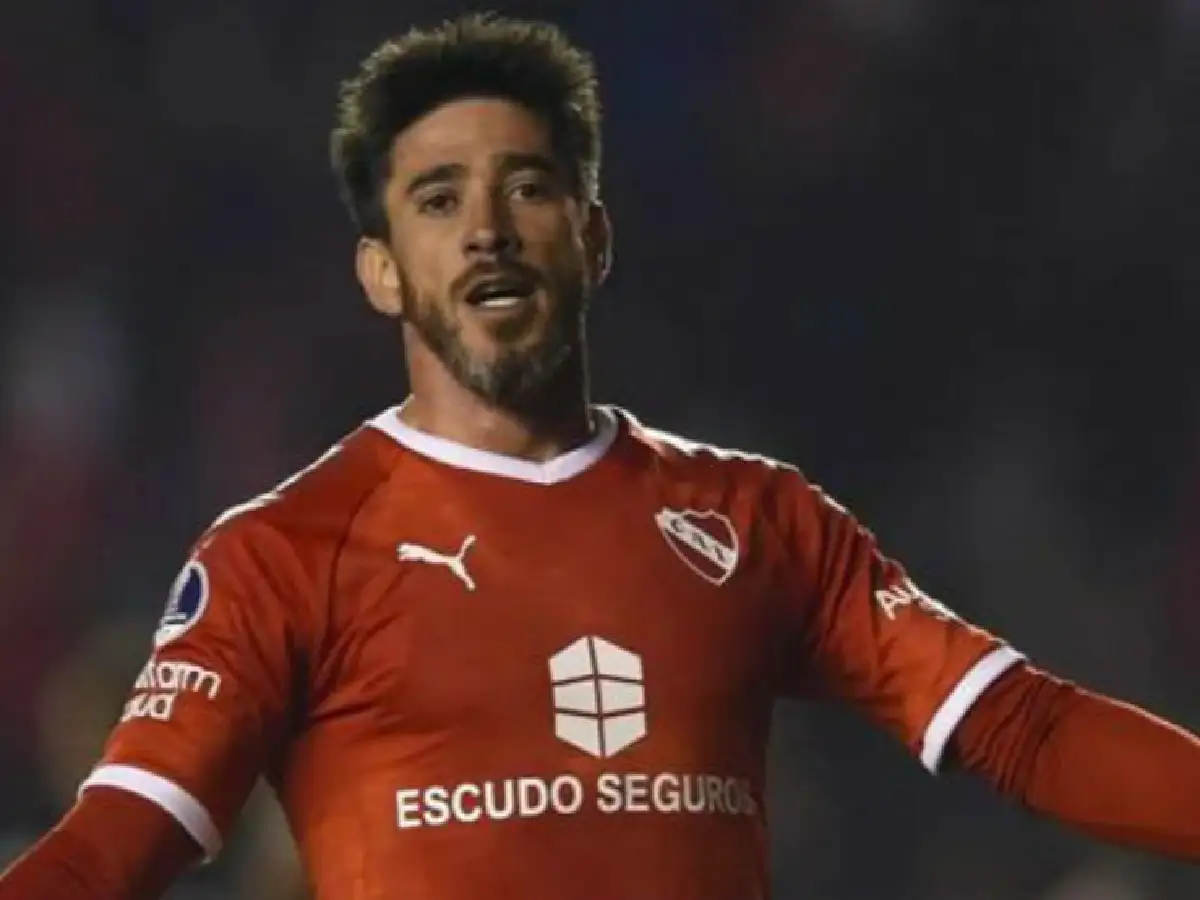 La dirigencia del "Rojo" busca la salida de Pablo Pérez