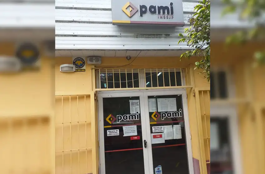 Aíslan a personal de PAMI en el Puerto, pero la sucursal atiende normalmente