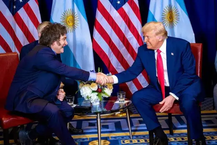 Javier Milei y Donald Trump.