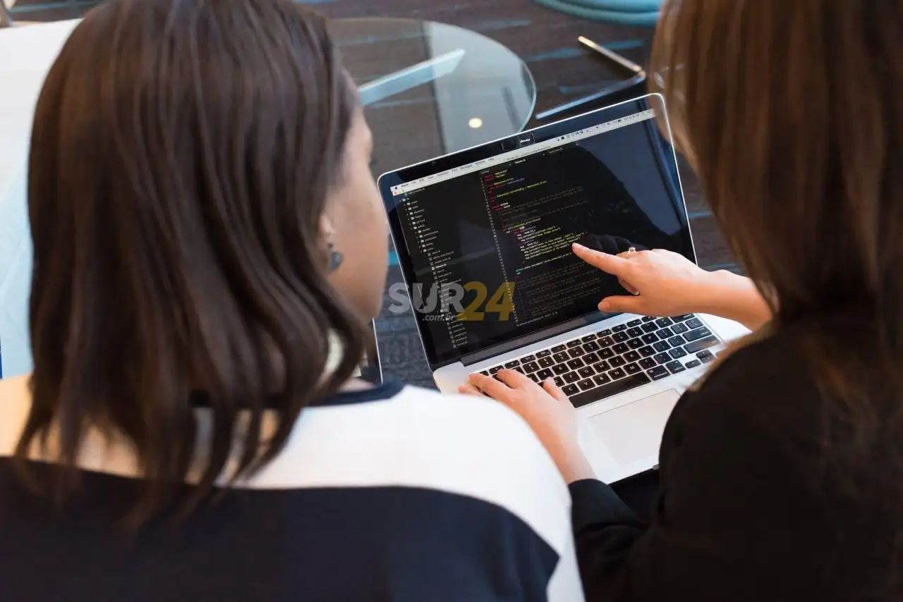 El gobierno de Venado Tuerto lanza el Club de Chicas Programadoras 