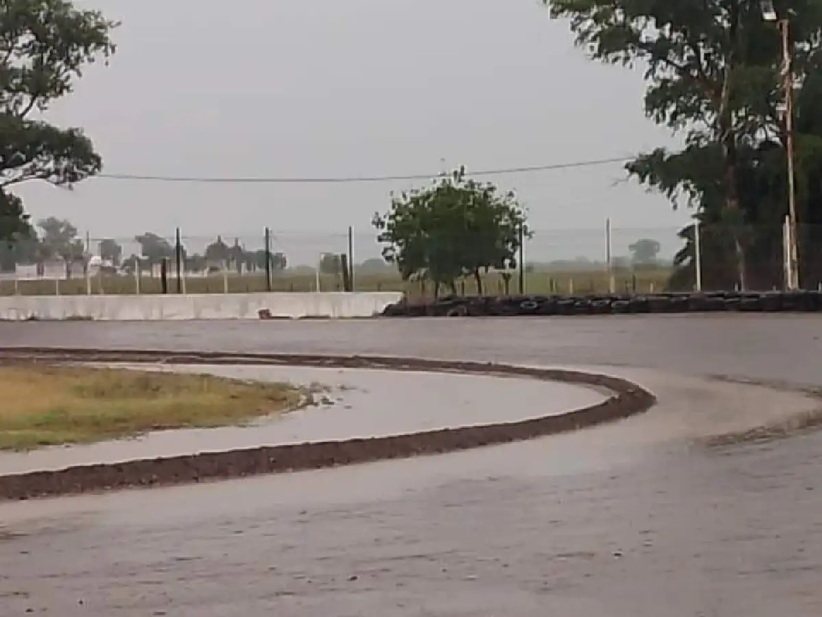 Suspendieron  fecha por la  lluvia en Vila