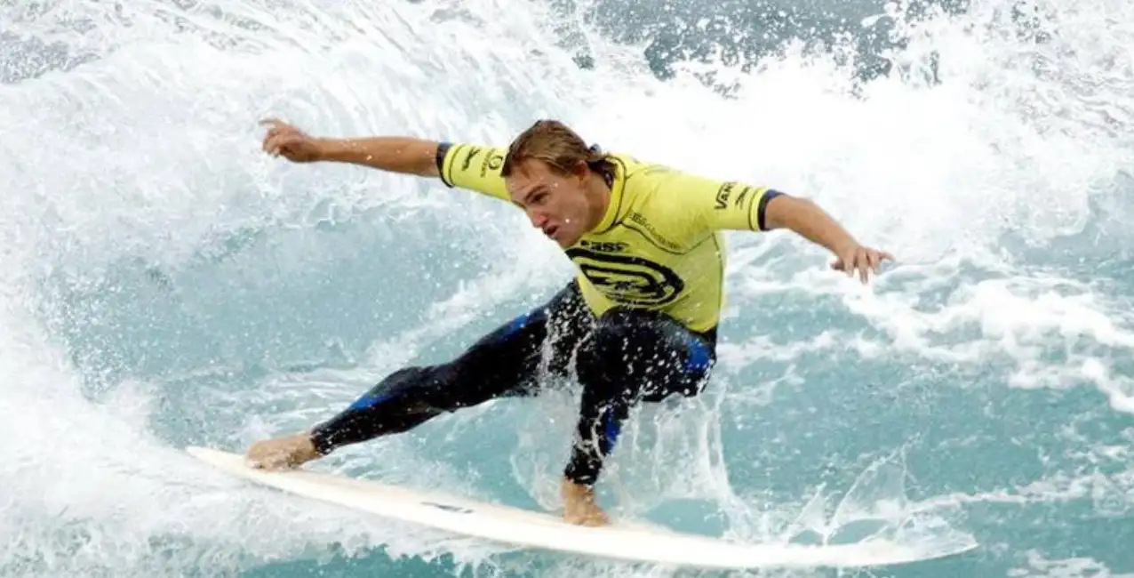 Murió el reconocido surfista Chris Davidson tras una brutal pelea en un bar
