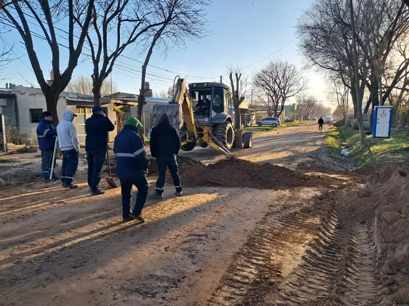 Cuadrillas municipales y un intenso trabajo en varias zonas de la ciudad.
