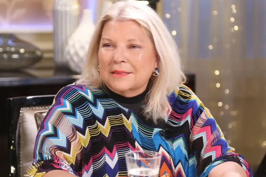 Carrió: “El préstamo del FMI es un seguro contra el golpe”