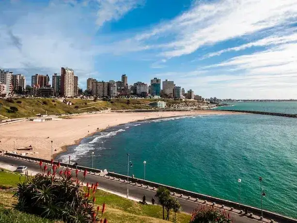 Mar del Plata se prepara para un nuevo fin de semana con una agenda cargada de música, espectáculos y propuestas culturales para disfrutar en distintos puntos de la ciudad.
