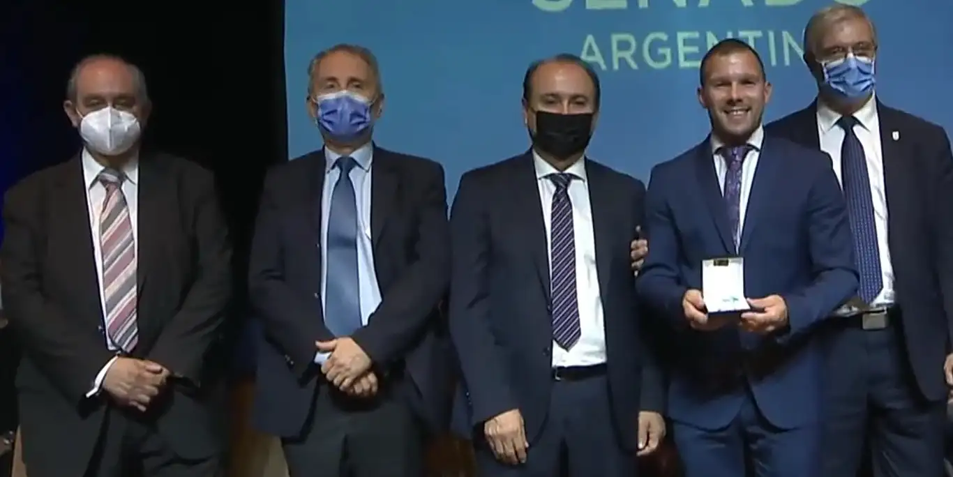Nievas y Tarabini, reconocidos con el Premio Delfo Cabrera