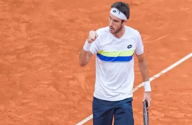 Mayer venció a Schwartzman, y avanzó a las semifinales en Hamburgo