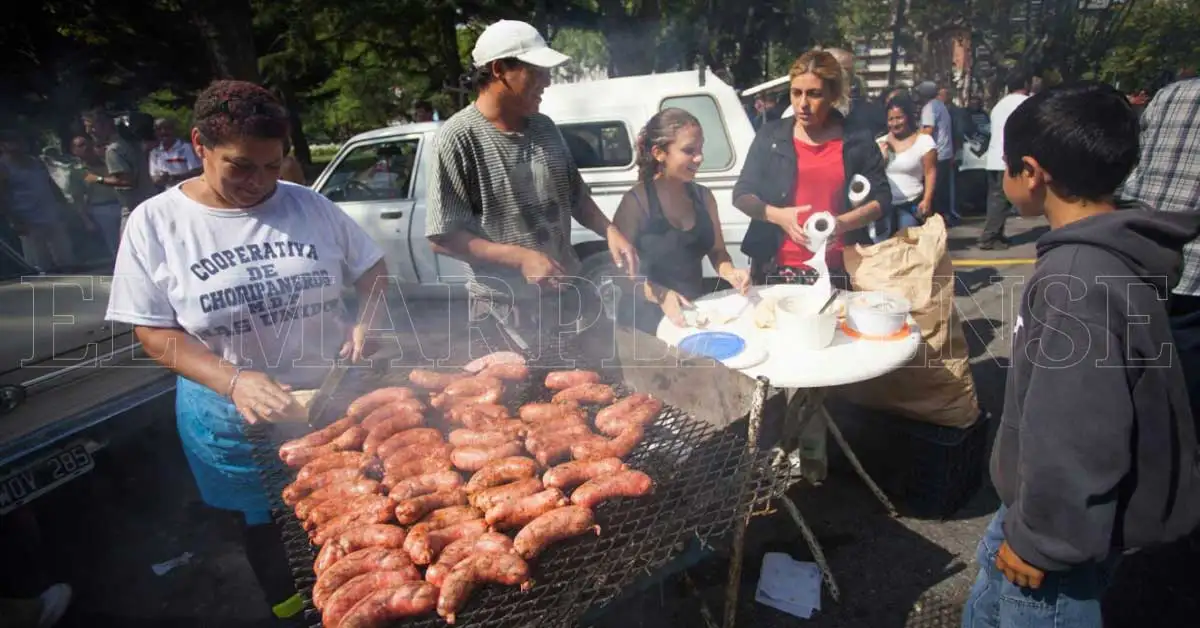 Choripaneros pidieron a Vidal que modifique la ordenanza que los regula