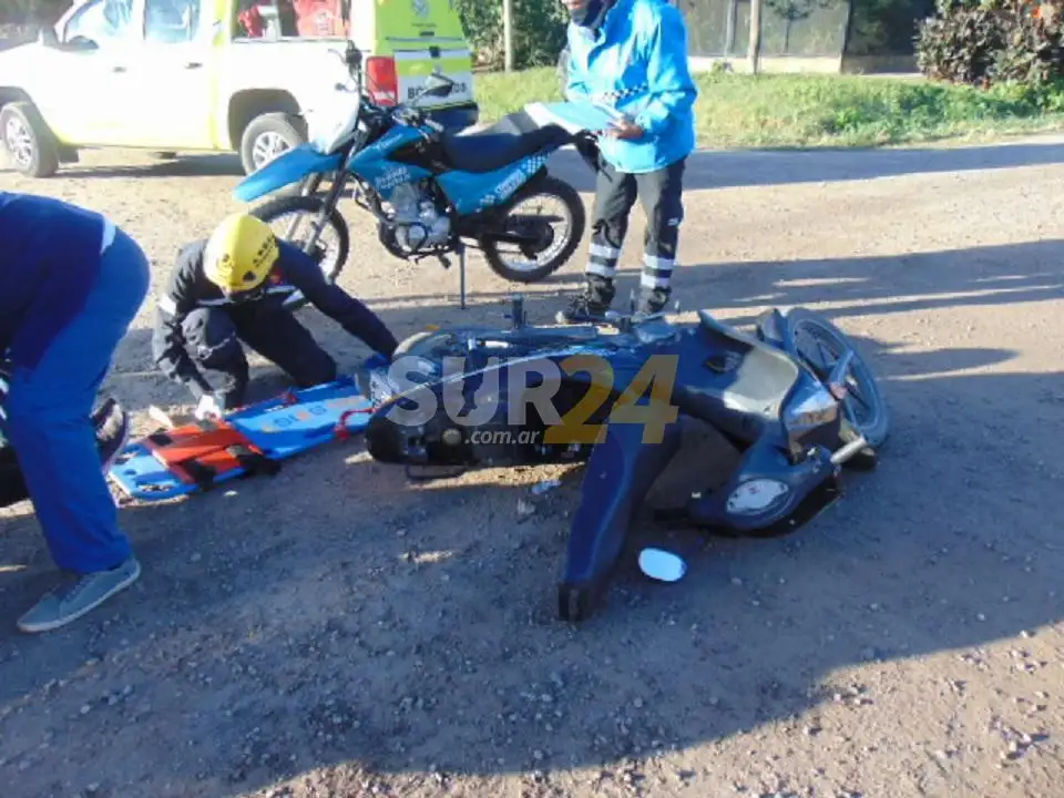 Venado Tuerto: motociclista herida al chocar con un auto