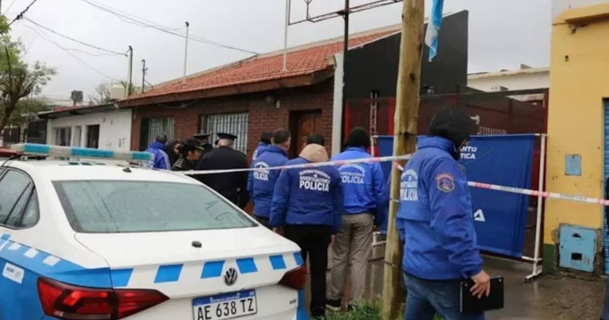 Investigan la muerte de un hombre en un taller mecánico de Neuquén