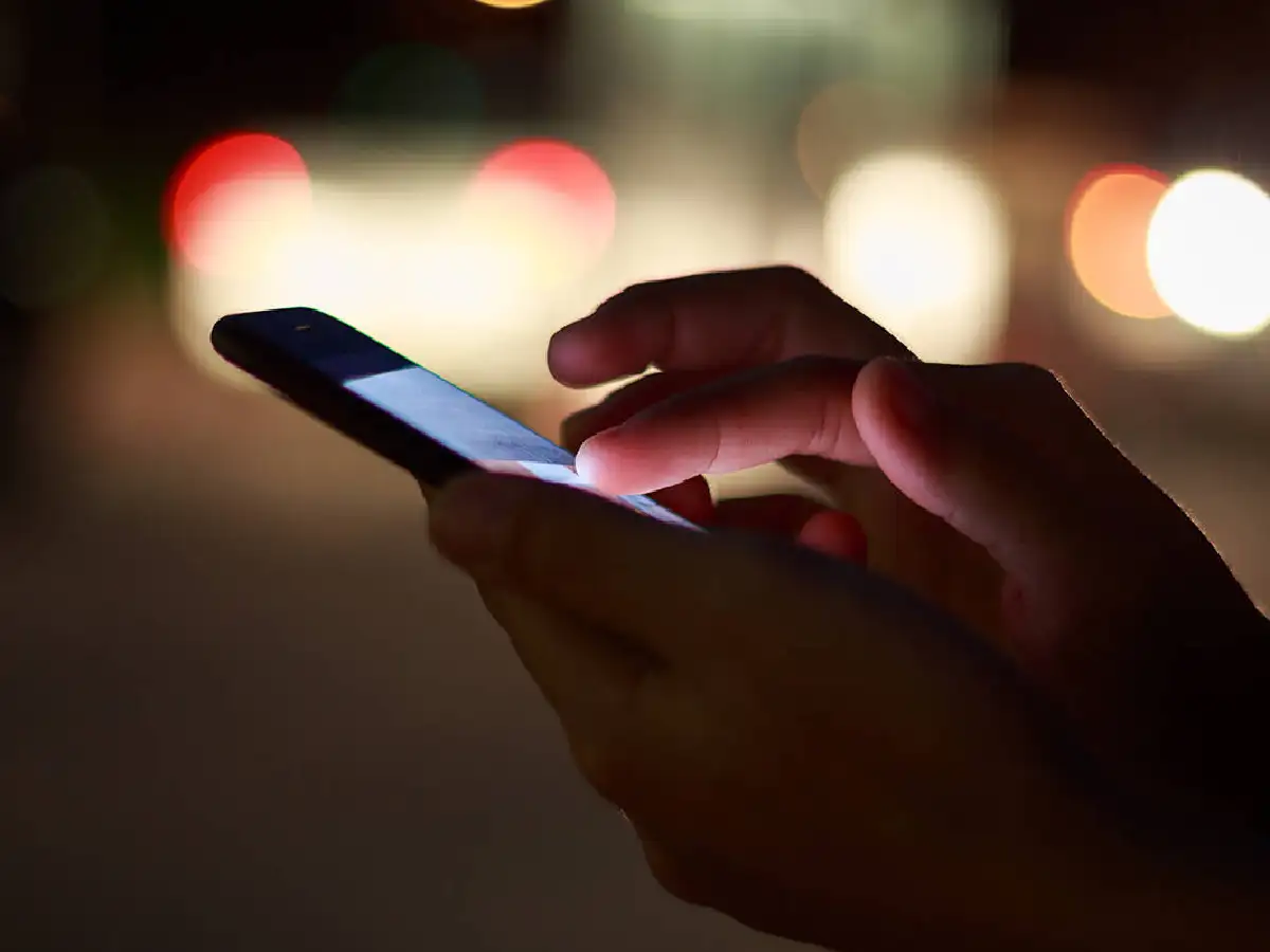 Precauciones ante el “sexting”