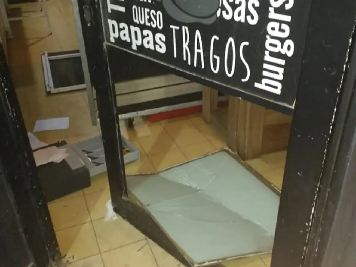 Robo en un local de hamburguesas