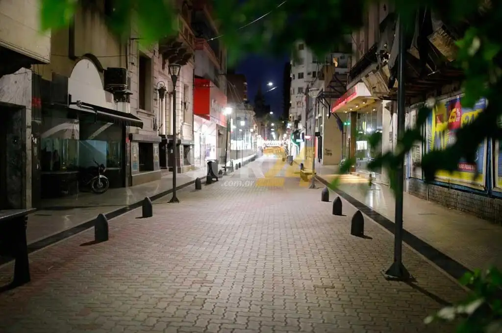 La provincia de Santa Fe restringirá circulación nocturna y actividades recreativas