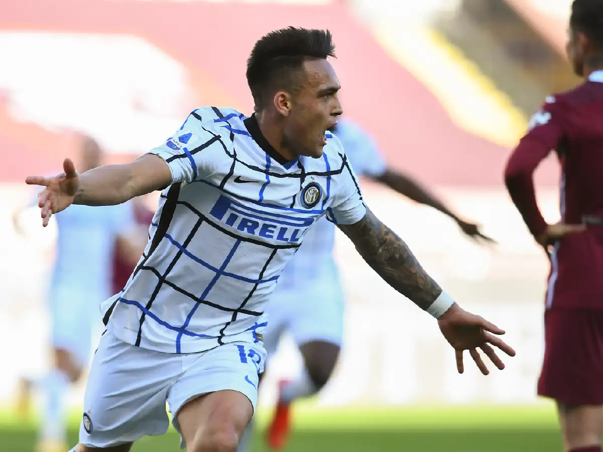 Martínez, vital el triunfo del Inter