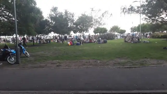 En Rosario unas 3.000 personas festejaron sobre las barrancas