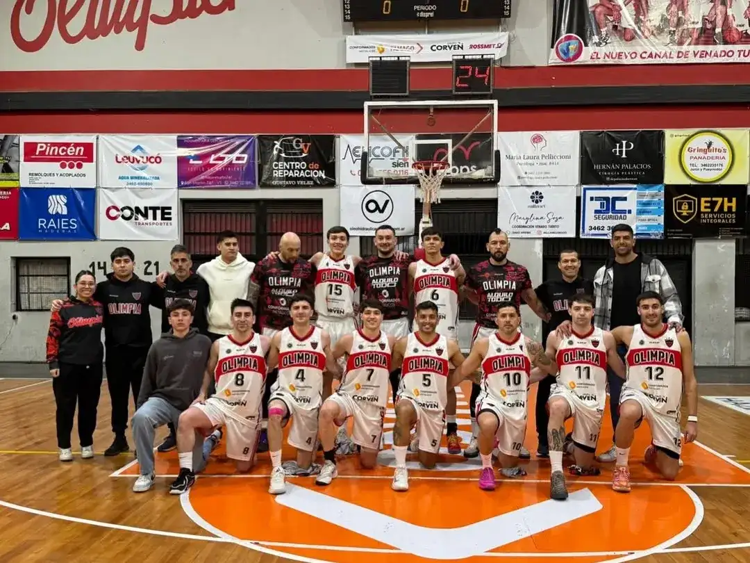 Olimpia venció al escolta Firmat FBC y se aleja en lo más alto junto con Centenario. Foto: Nasif Raies