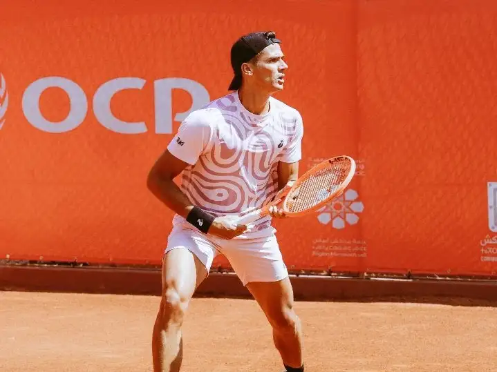 La Mojarra se recuperó de un primer set adverso y terminó ganando cómodamente.