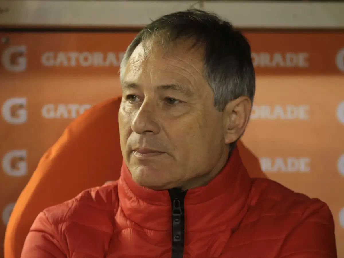 Holan: "Era penal y expulsión”
