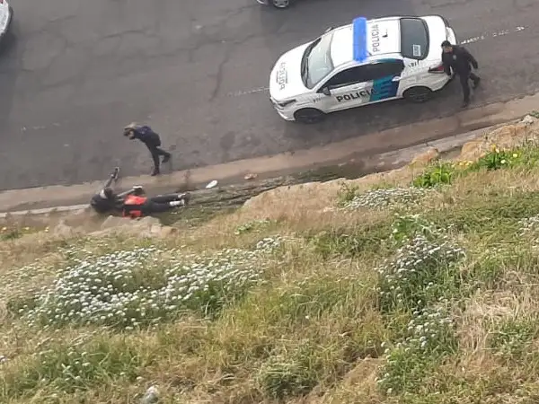 La mujer fue trasladada al Hospital Interzonal donde le están realizando estudios.