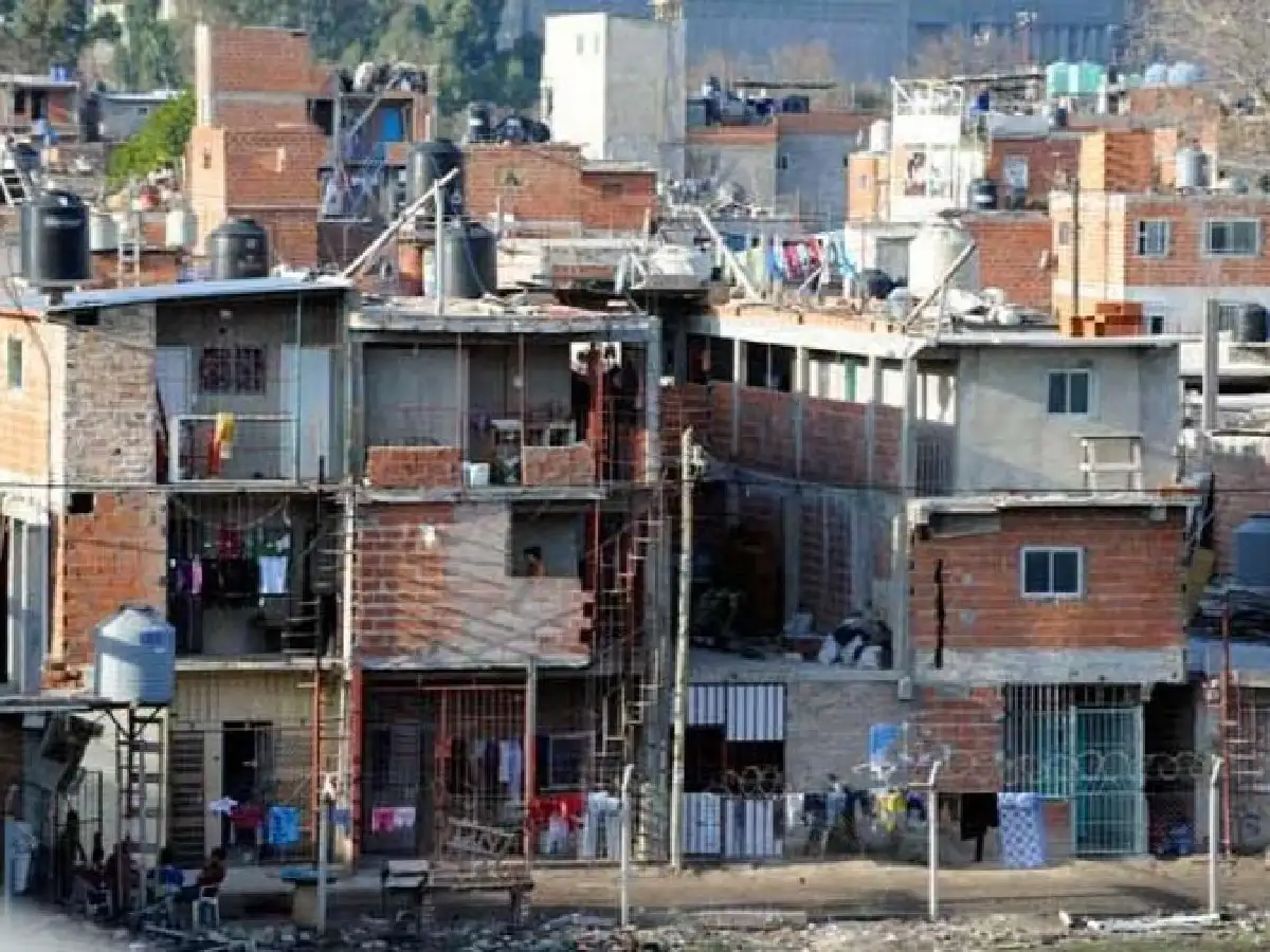 La pobreza alcanzó el 40,6% en el primer semestre del año