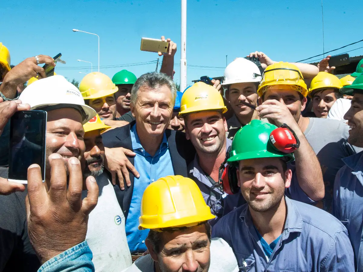 Macri saludó a los trabajadores en su día: "Son la fuerza que mueve al país hacia el futuro"