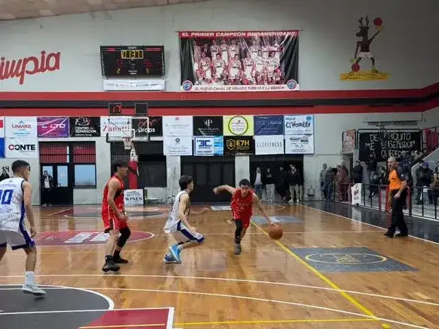 Olimpia Tres de Febrero - 3