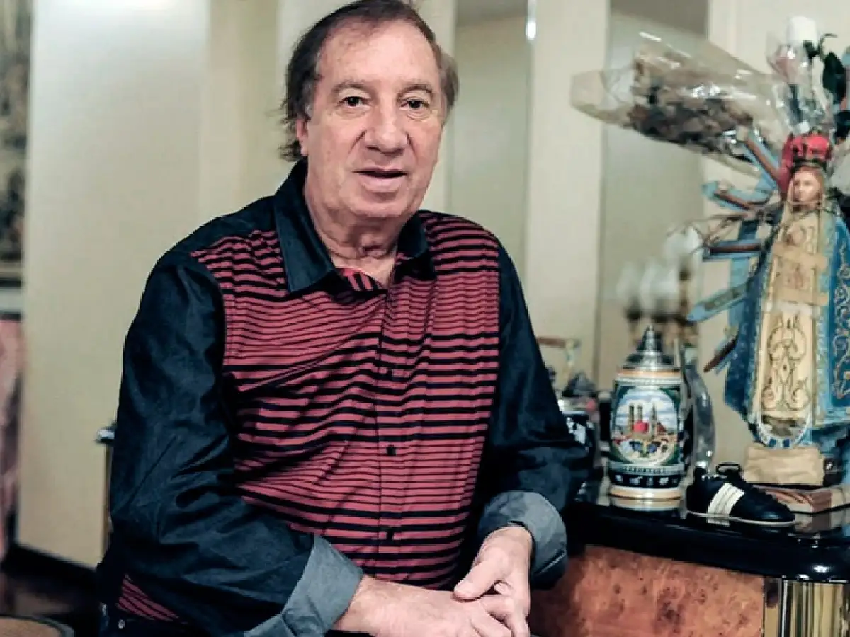 Carlos Bilardo “se recuperó y responde a los estímulos” señaló su hermano Jorge