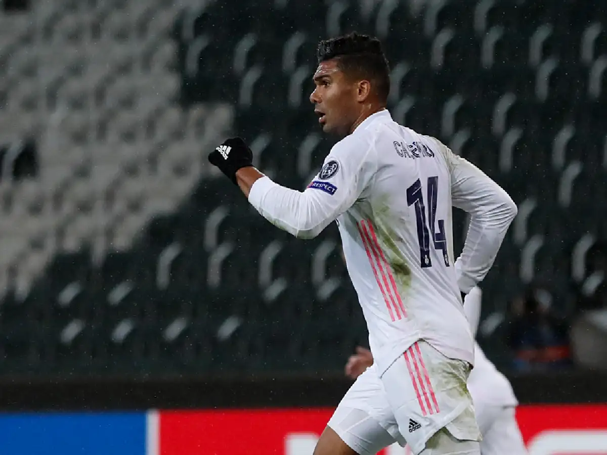 Real Madrid rescató un empate sobre la hora 